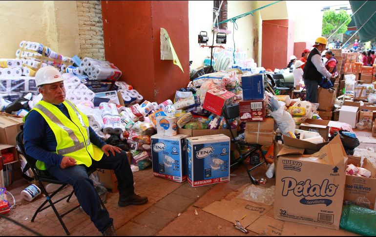 Productos como enlatados, lácteos, alimentos para bebés, velas y medicinas subieron más por escasez. SUN / ARCHIVO