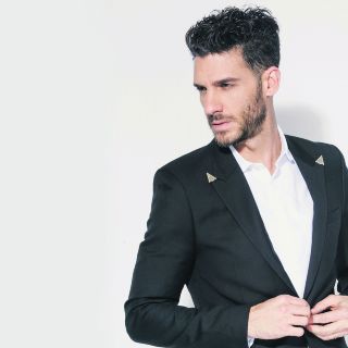 Erick Elías vuelve a la casa de sus padres