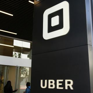 Buscan aumentar requisitos para ser chofer de Uber