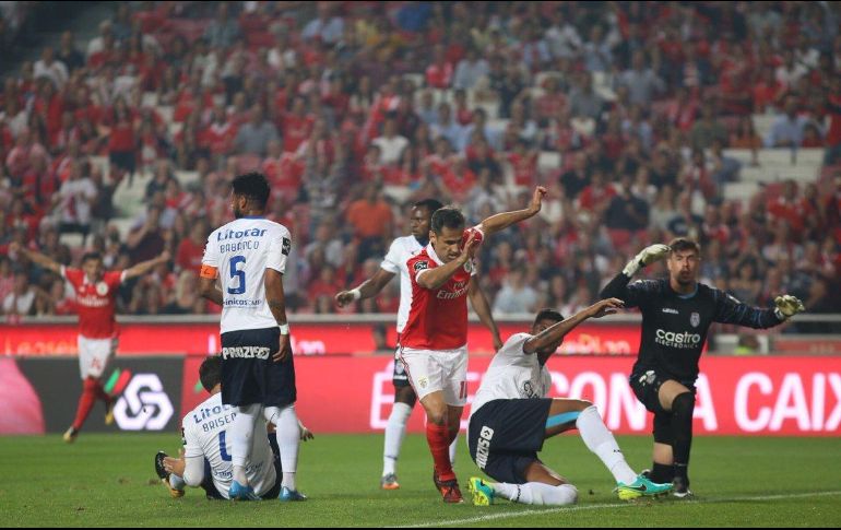Al minuto 11 Jonas anotó el único gol del partido. La zaga del Feirense, incluido Briseño, no logró evitar el remate. TWITTER/@SLBenfica