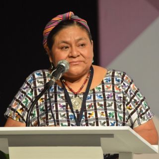 Nobeles de la Paz acusan de corrupto al Gobierno de Guatemala