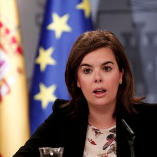 Vicepresidenta Sáenz de Santamaría asume presidencia de la Generalit