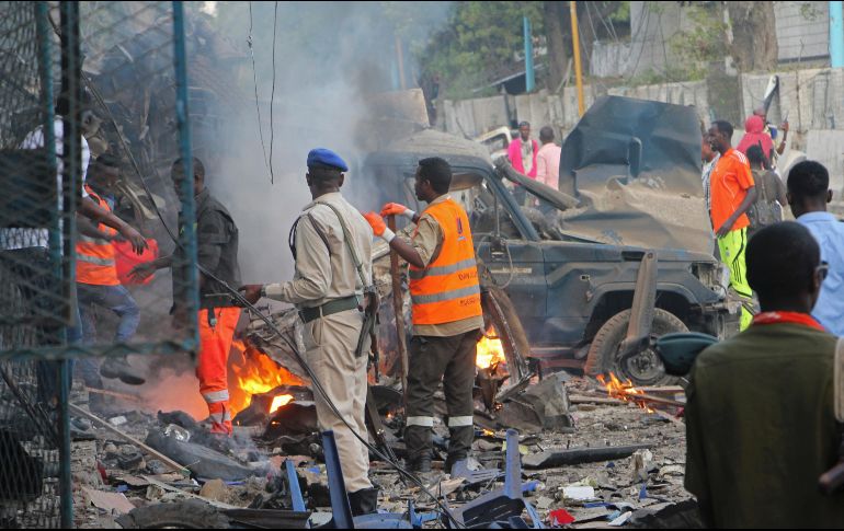 Las explosiones ocurrieron dos semanas después de que más de 350 personas murieran al estallar un camión bomba. AP / F. Abdi