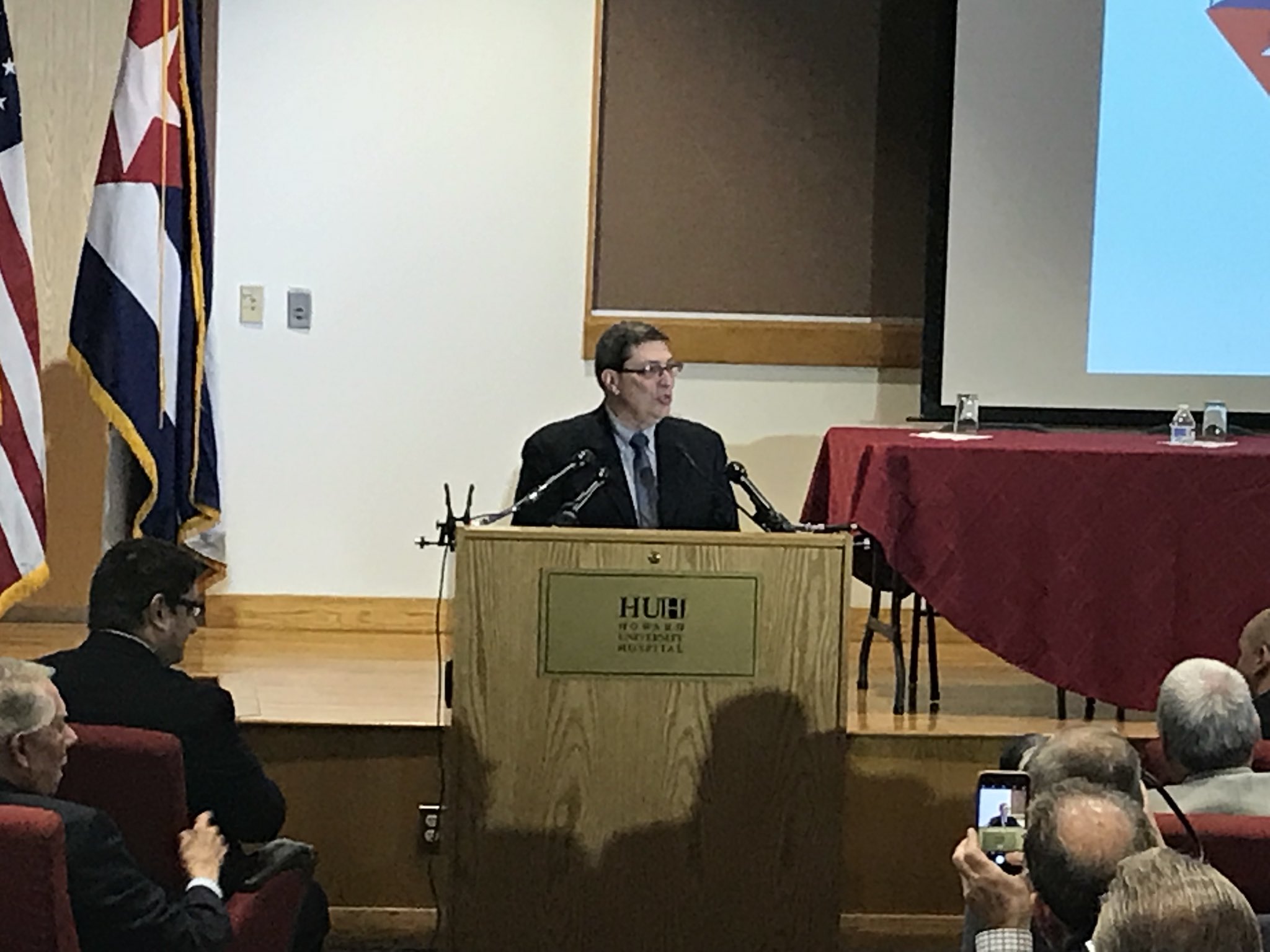 Bruno Rodríguez, ministro cubano de Relaciones Exteriores, calificó de 