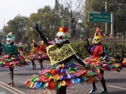 Catrinas, carros alegóricos y calaveras protagonizan el evento. TWITTER / @ManceraMiguelMX