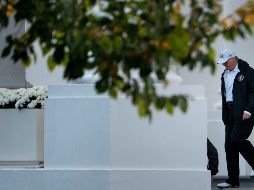 A fines de agosto Trump firmó un documento donde ordenó al Pentágono a no aceptar más el reclutamiento de transgéneros. AFP / ARCHIVO