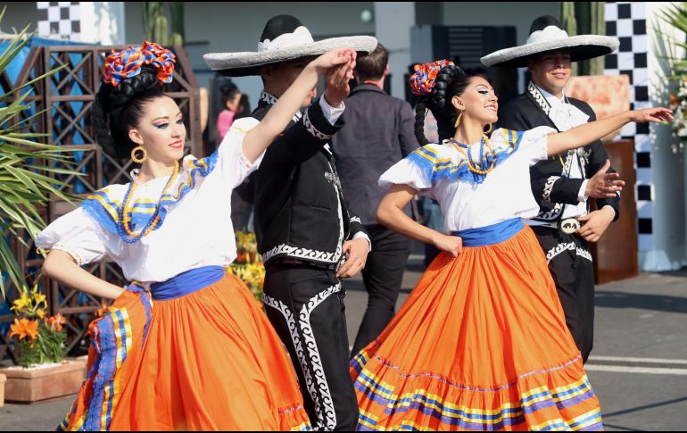 Antes de que inicie el circuito también se realizará un espectáculo aéreo en el Autódromo. NTX/ J. ARCIAGA