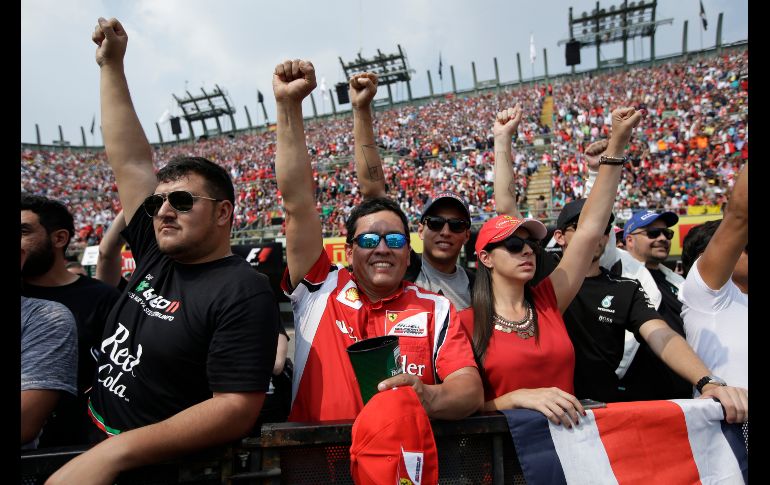 La señal se volvió un símbolo de los mexicanos.