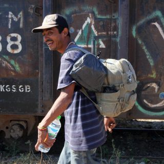 EU podría expulsar a 57 mil hondureños, advierte gobierno de Honduras