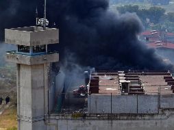 Trescientos elemenos de la Policía Estatal tomaron el control del penal de Chiconautla tras el incidente. SUN/H. García