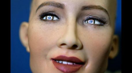 La robot humanoide ''Sophie'' se presentará el próximo 4 de abril en el escenario principal del evento, donde se espera un lleno total. AFP / ARCHIVO