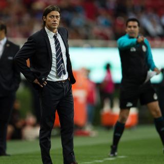 Almeyda ofrece disculpas a Jorge Vergara y a afición Chiva