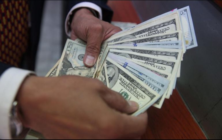 Banco BASE prevé que el tipo de cambio cotice entre 19.10 y 19.30 pesos por dólar. EL INFORMADOR / ARCHIVO