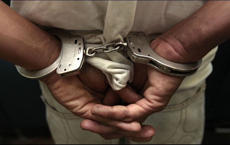 A Mario Alberto “N”  le fue cumplimentada una orden de aprehensión por los delitos contra la salud y posesión de cartuchos útiles. EL INFORMADOR / ARCHIVO