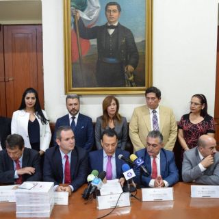 Ejecutivo estatal presenta presupuesto por más de 108 mil MDP