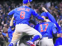108 años no son nada. Los Cachorros de Chicago ganaron en el juego decisivo su primer Clásico de Otoño luego de más de un siglo. AP