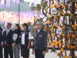 Los asistentes podrán observar algunos esqueletos que se utilizaron en el recorrido de Ofrendas Móviles. TWITTER / @ManceraMiguelMX
