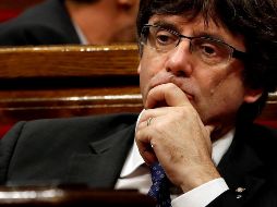 ''El clan furioso del 155 nos quiere en prisión. El clamor sereno de los catalanes es de libertad'', escribió Puigdemont en su cuenta de Twitter.