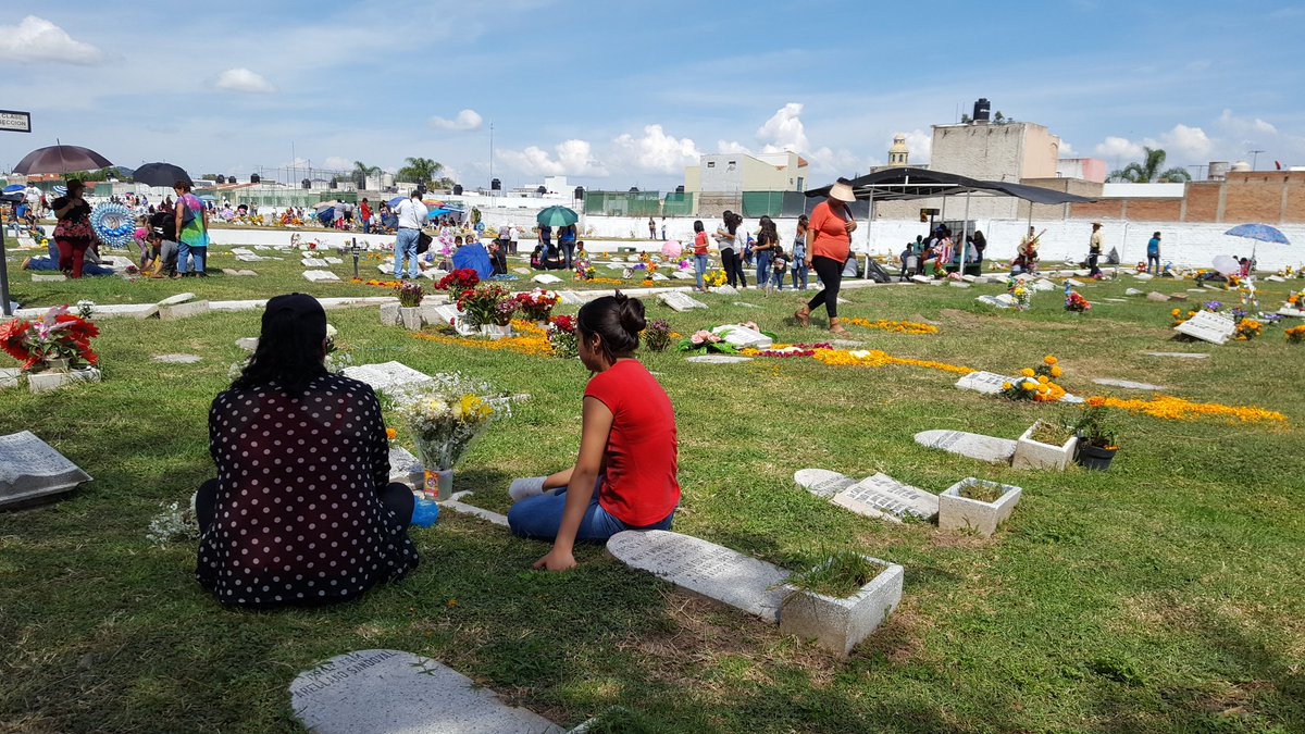 En Zapopan se registran 58 mil visitantes en 15 de los 16 municipales, al corte de las 12:30 horas. TWITTER@ZapopanGob