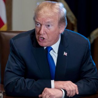 Trump rechaza incluir solución para "dreamers" en presupuesto