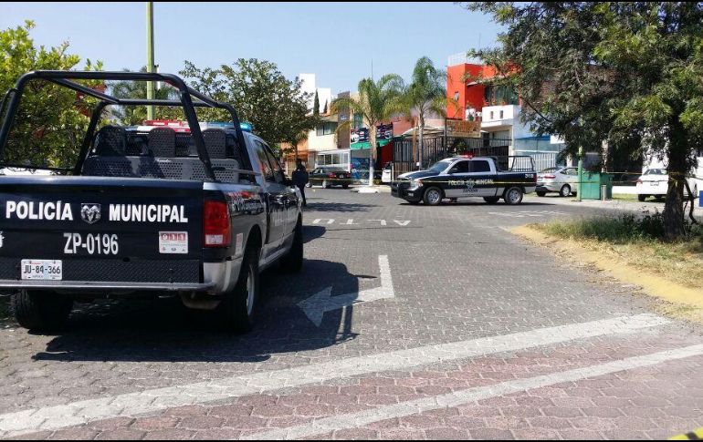 La zona fue acordonada para realizar las investigaciones necesarias. ESPECIAL/ Policía de Zapopan