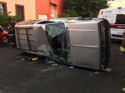 El accidente ocurrió en la colonia Artesanos de Guadalajara. ESPECIAL/ Bomberos Guadalajara