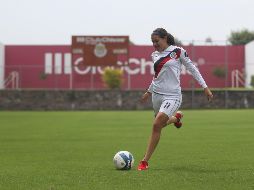 La goleadora rojiblanca, Norma Palafox, dice que Chivas es digno aspirante a la corona. EL INFORMADOR/F. Atilano