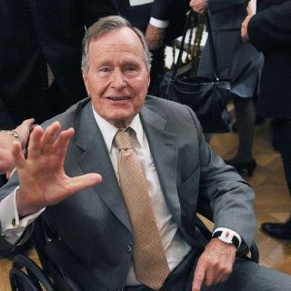 Ex presidente de EU califica a Trump de "fanfarrón"