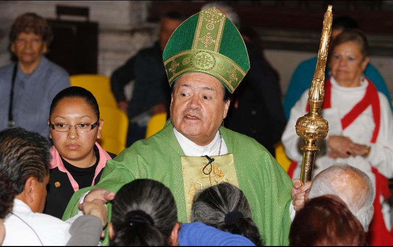 Norberto Rivera agregó que todos los seres humanos corren el riesgo de caer en la inercia de la incoherencia, del inhumanismo y la falsedad.  SUN / ARCHIVO