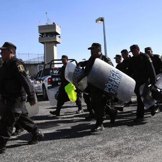Trasladan a 30 internos de Neza-Bordo a otros penales mexiquenses