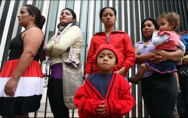 Más de mil 500 residentes de Chicago han recibido diagnósticos legales gratuitos, y se han registrado 766 casos en que los inmigrantes han tenido representación legal en la corte. EFE/ ARCHIVO