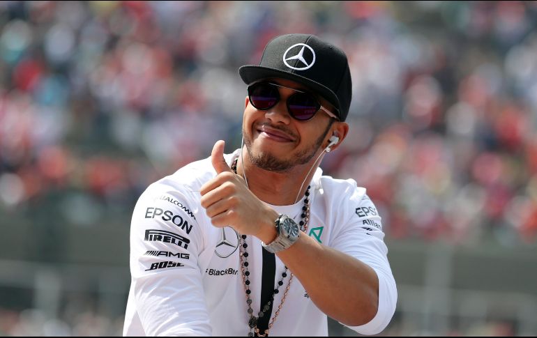 El piloto británico de la Fórmula 1, Lewis Hamilton también aparecería en el informe. AP / ARCHIVO