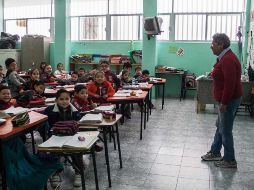 En total, 98% de los planteles de preescolar, primaria y secundaria, así como los centros de atención múltiple están en actividades. SUN / ARCHIVO