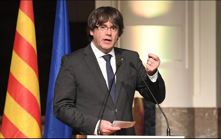 Puigdemont también llamó a la Unión Europea a hacerse escuchar sobre el asunto. Funcionarios catalanes en el evento en Bruselas pidieron a los líderes de la UE adoptar la causa catalana. AFP / E. Dunand