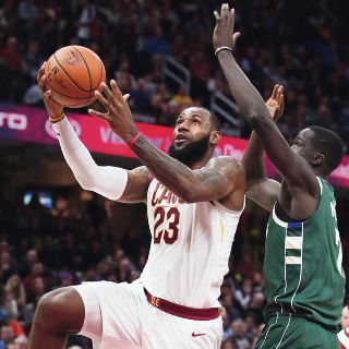 Love y LeBron dan triunfo a los Cavaliers