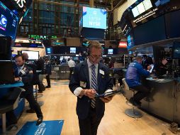 La Bolsa de Nueva York alcanzó nuevas cimas, con los inversores centrados en los avances hacia la reforma fiscal. AFP / B. R. Smith