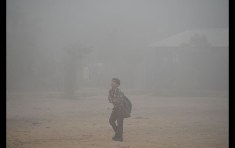 En Nueva Delhi, el índice de calidad del aire promedio durante el día tuvo un puntaje de 478 en una escala de 500, lo que indica niveles severos de contaminación.
