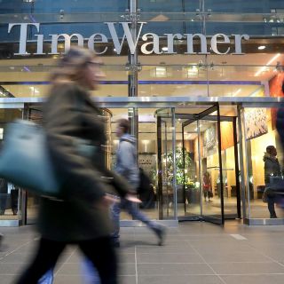 Administración Trump busca forzar venta de CNN