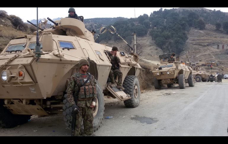 El Gobierno local, con la mediación de ancianos tribales, está tratando de lograr que los insurgentes liberen los vehículos. AP/ARCHIVO