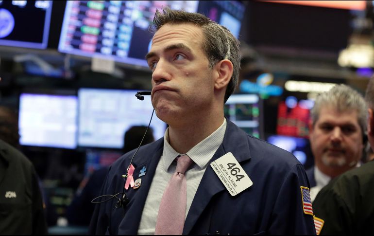 El Standart & Poor´s 500 registraba un descenso de 14.09 puntos. AP / R. Drew