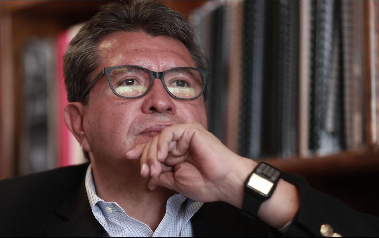 El político tabasqueño celebró que el delegado de la Cuauhtémoc siga en su partido y que no haya caído en la tentación de irse al Frente. SUN / ARCHIVO