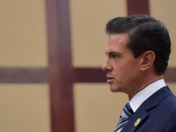 El Presidente Enrique Peña Nieto reconoce a los diputados por aprobar el Presupuesto de Egresos de la Federación 2018. NTX