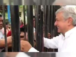 En un mensaje a través de su cuenta de Twitter, admitió su error y “desvió” la atención hacia la reforma educativa. TWITTER / @lopezobrador_
