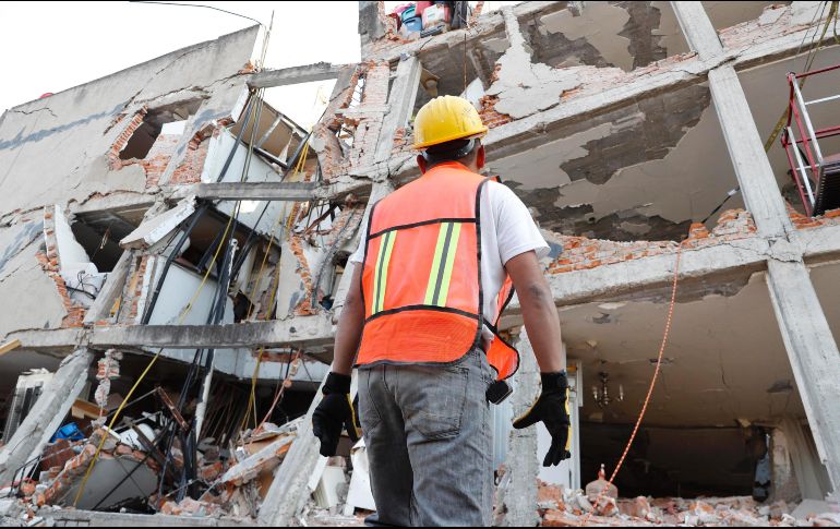 Detalló que los dos mil 573 negocios afectados por el sismo registraron una pérdida económica de mil millones de pesos. SUN/