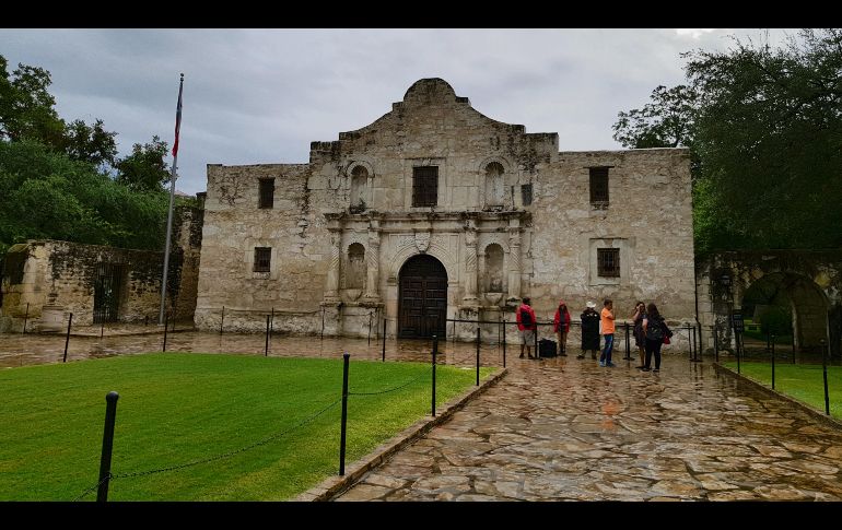 El Álamo. La histórica misión española es uno de los puntos infaltables en San Antonio. ESPECIAL