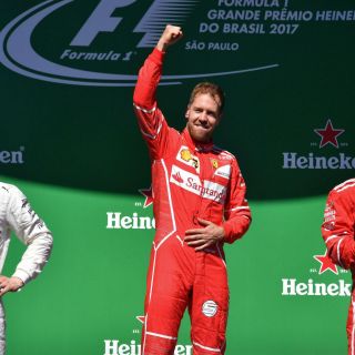 Vettel gana en Interlagos y acaricia el subcampeonato
