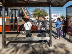 La Semov intervendrá 30 paraderos para que tengan iluminación y cámaras de seguridad vinculadas a la policía municipal. EL INFORMADOR / ARCHIVO