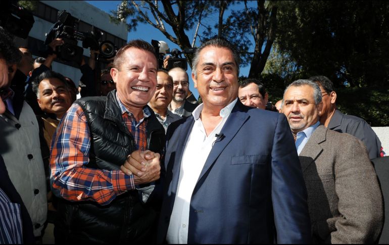 Entre los aspirantes registrados para la Presidencia, Jaime Rodríguez  “El Bronco”, se encuentra a la cabeza con 153 mil 183 rúbricas. NTX / ARCHIVO