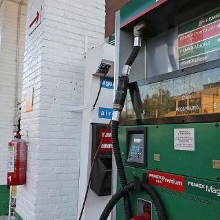 Empresarios prevén gasolinazo en enero del 2018