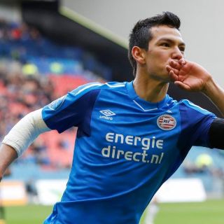 El PSV graba documental sobre "Chucky" Lozano
